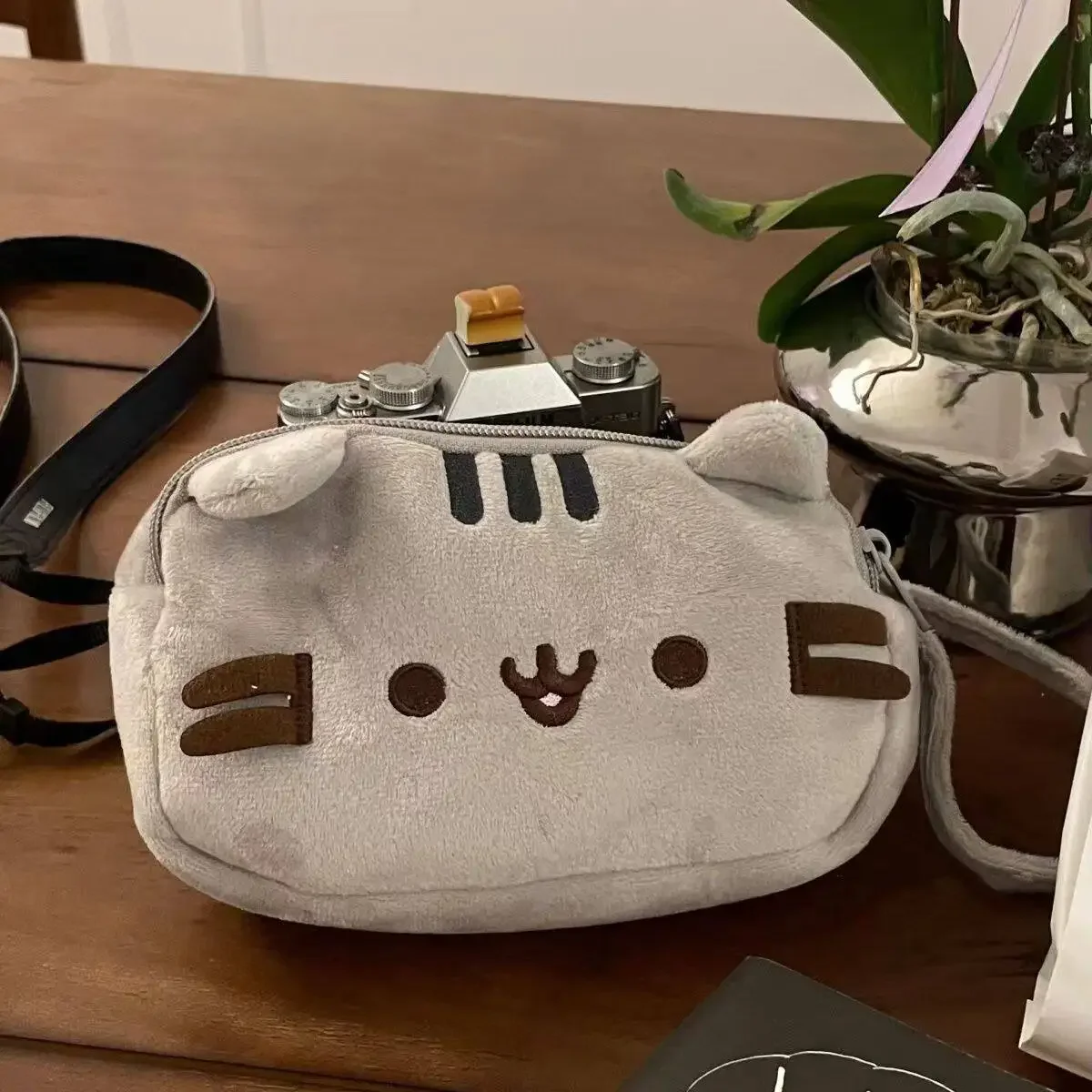 かわいいプシーンペンシルケース、漫画風の太った猫、大容量学生 - Pencil Case Large のレビューと価格